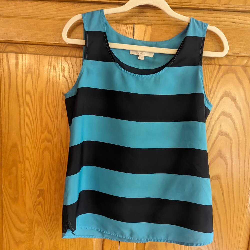 Loft Size Small Navy and Cyan Sheer Tank